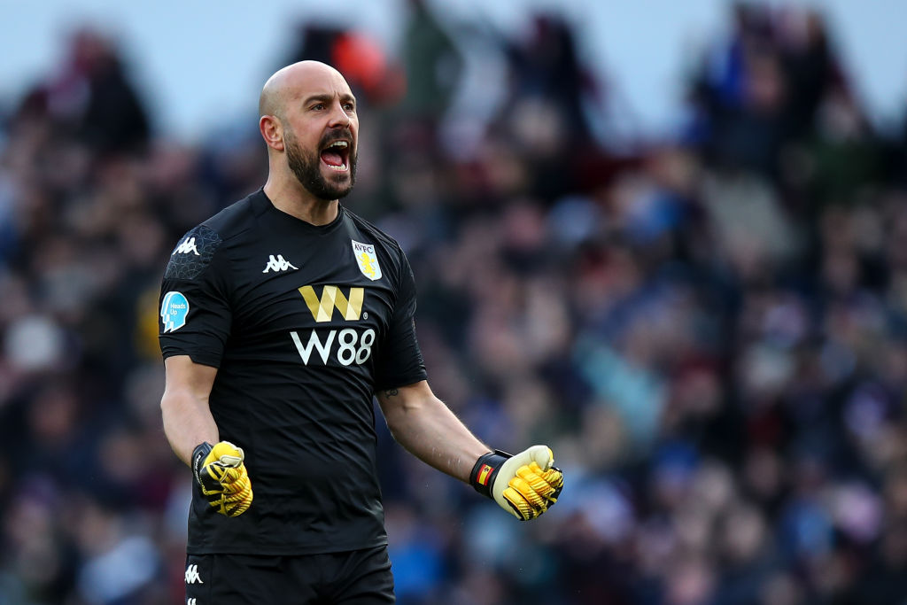 เรน่า-วิลล่า-มิลาน