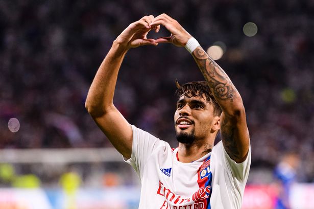 ปาเกต้า