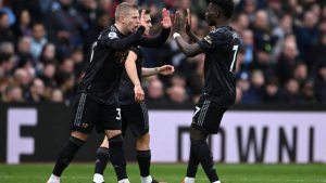 อาร์เซน่อลโดนก่อนเเต่ไม่เเพ้เเซงเอาชนะวิลล่า 4-2  