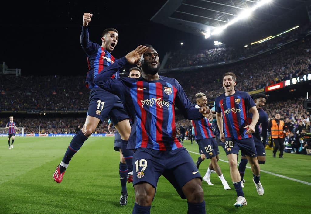 เกสซิเย่ร์ฮีโร่!ซัดชัยทดเจ็บบาร์ซ่าพลิกแซงมาดริด 2-1 ทิ้ง 12 แต้ม